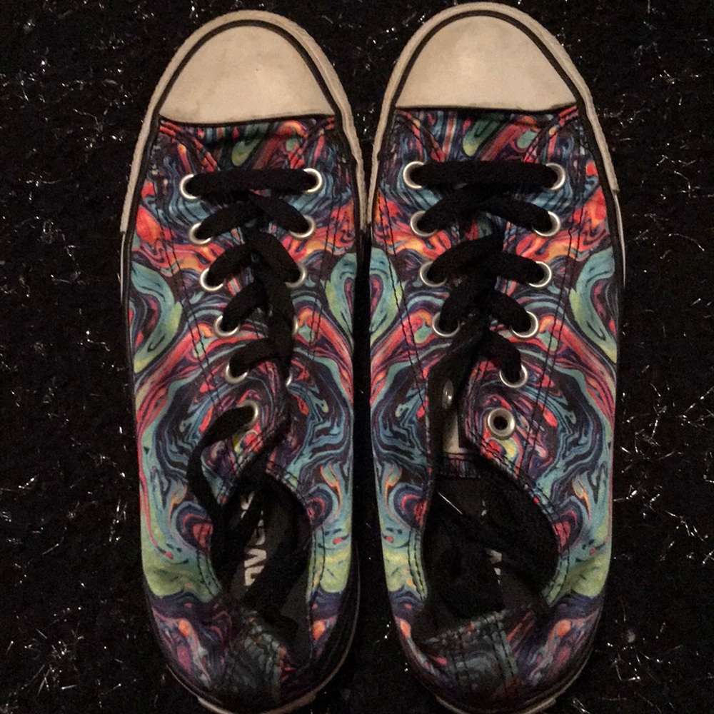 Multi colored trippy converse all start shoes